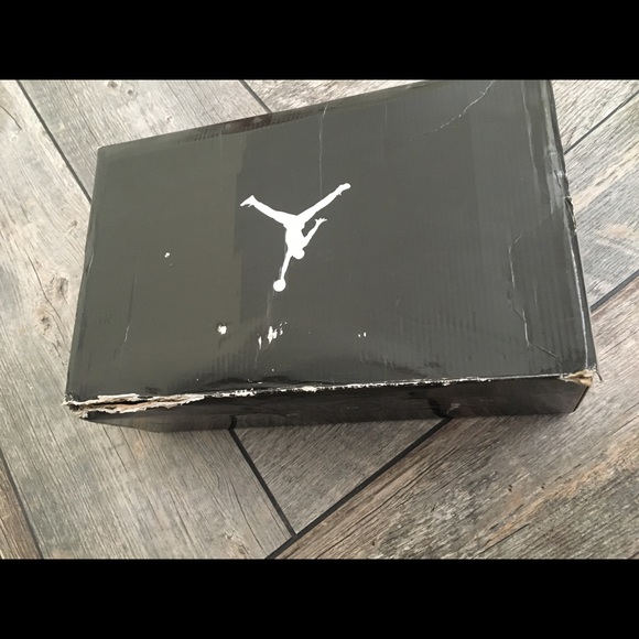 Nike Youth Jordans 6 Rings Size 5 black/red/white - Picture 3 of 11